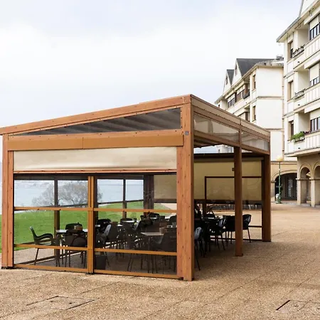 Maravillosa Ubicacion Junto Al Mar Con Garaje Getxo