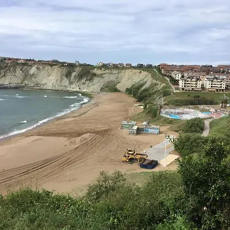 Apartamento Maravillosa Ubicacion Junto Al Mar Con Garaje